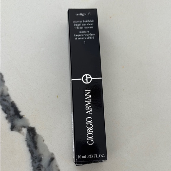 Giorgio Armani Other - Giorgio Armani Vertigo Lift Black Mascara